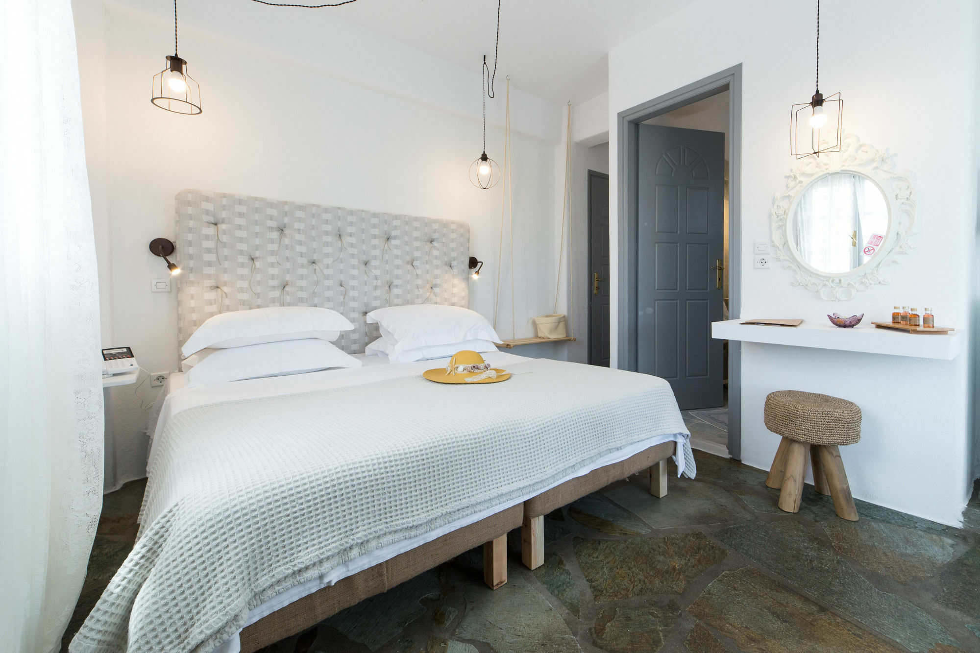 Evi Rooms Alikí 외부 사진